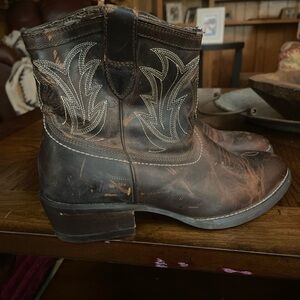 Ariat Distressed Leather Boots